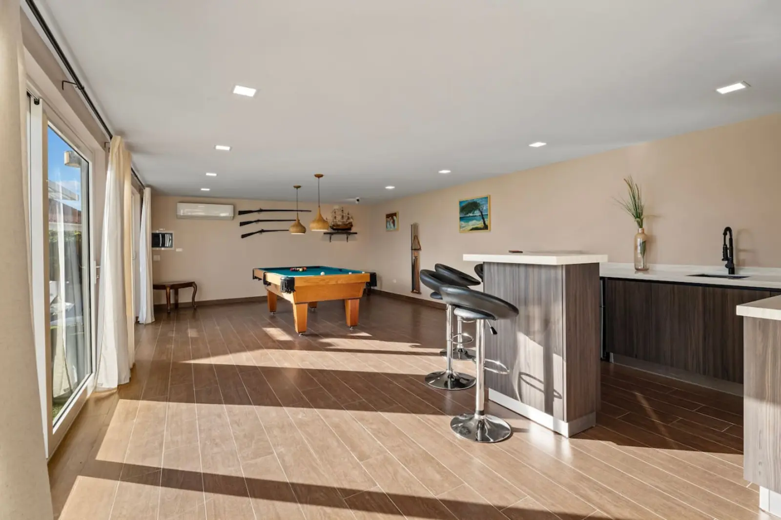 NEW 5BR Villa w/ Man Cave | PALM BEACH photo 4