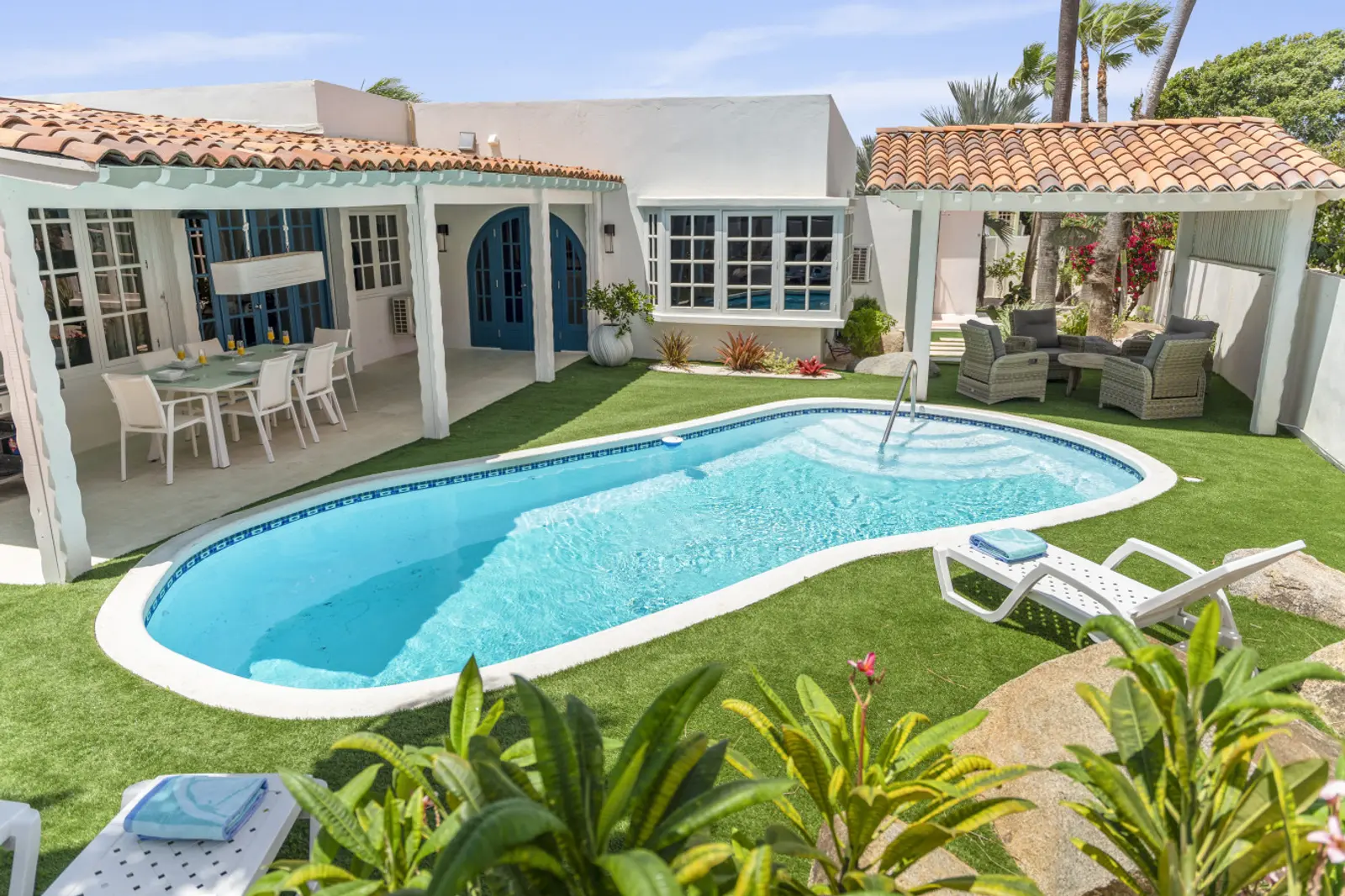 NEW 5BR Private Family Villa w/ Pool & Game Area