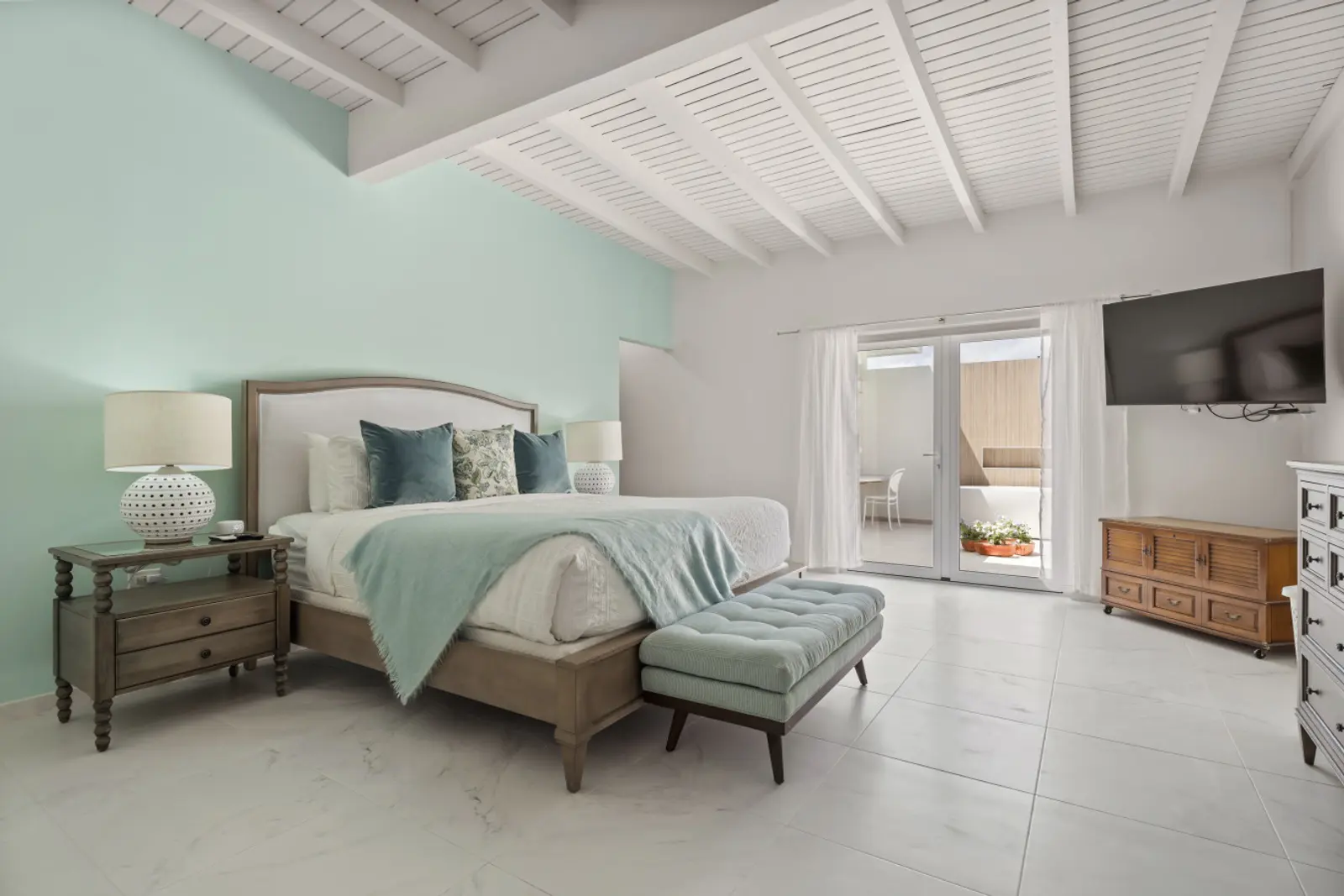 NEW 5BR Private Family Villa w/ Pool & Game Area photo 5