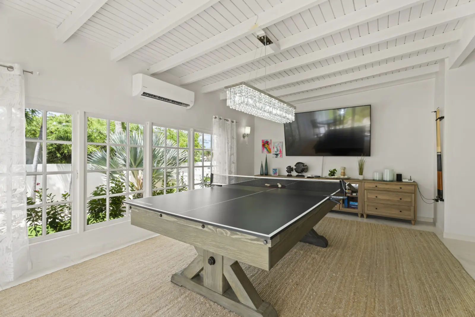 NEW 5BR Private Family Villa w/ Pool & Game Area photo 7