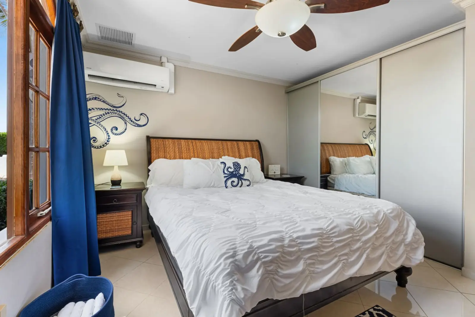 5 min to Beaches w/ Pool 4BR Villa photo 6