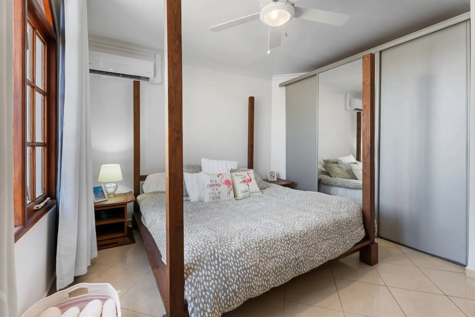 5 min to Beaches w/ Pool 4BR Villa photo 8