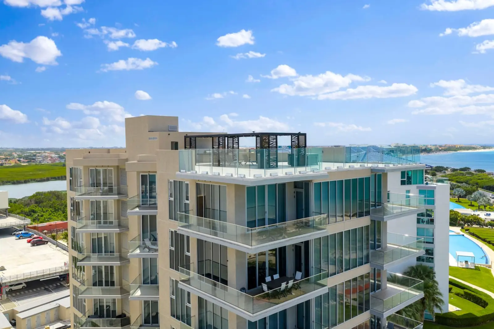 Ocean Vista – Elegant New Condo by Eagle Beach photo 7